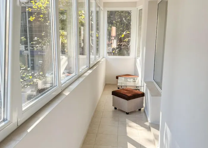 2br And Cosy Trimonsium 5min From Pedestrian Street *