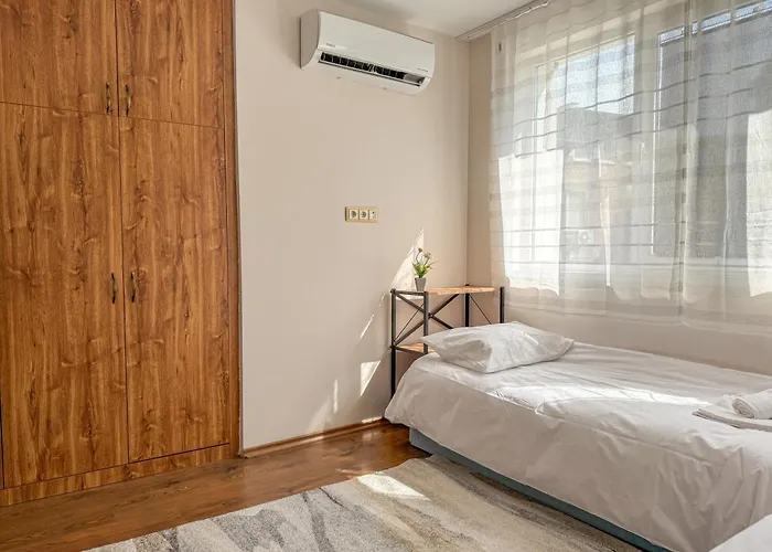 2br And Cosy Trimonsium 5min From Pedestrian Street 普罗夫迪夫
