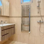 2br And Cosy Trimonsium 5min From Pedestrian Street * פלובדיב