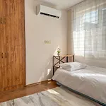 2br And Cosy Trimonsium 5min From Pedestrian Street פלובדיב