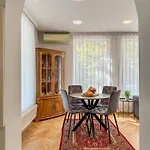 דירה 2br And Cosy Trimonsium 5min From Pedestrian Street