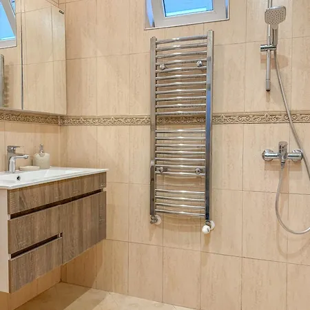 Two-bedroom And Cosy * Пловдив