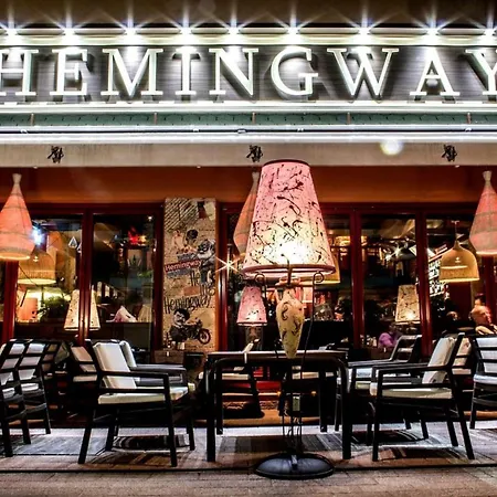 2br And Cosy Trimonsium 5min From Pedestrian Street