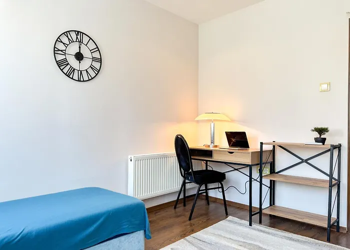 2br And Cosy Trimonsium 5min From Pedestrian Street