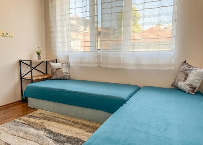 2br And Cosy Trimonsium 5min From Pedestrian Street *