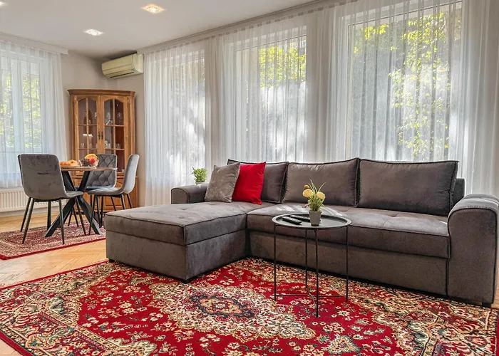 Appartamento 2br And Cosy Trimonsium 5min From Pedestrian Street *